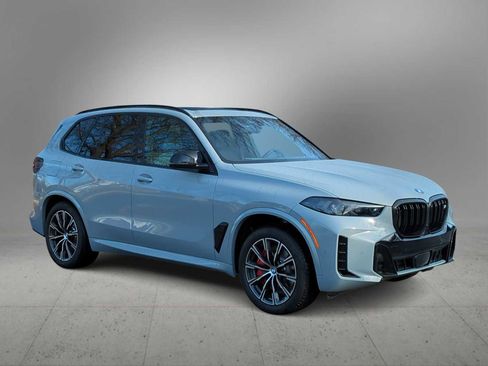 New 2026 BMW X5 M60i image 2
