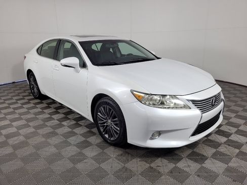 Used 2014 Lexus ES 350 w/ Premium Package FWD image 13