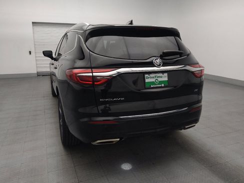 Used 2020 Buick Enclave Essence w/ Sport Touring Edition FWD image 6