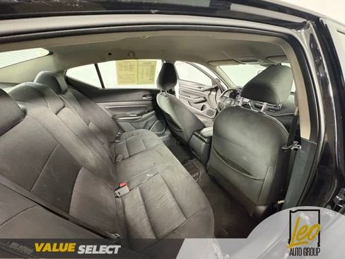 Used 2021 Nissan Altima 2.5 SV image 9