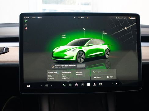 Used 2022 Tesla Model 3 Long Range image 31