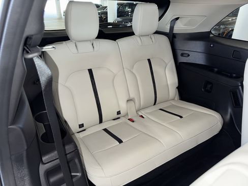 Used 2025 MAZDA CX-90 3.3 Turbo S w/ Premium Plus image 13