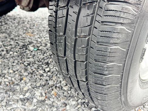 Used 2000 Ford F150 XL image 10