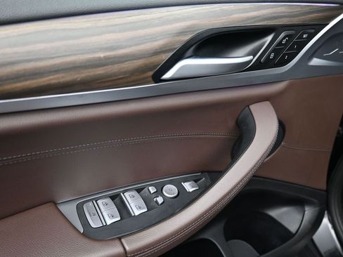 Used 2020 BMW X3 xDrive30i w/ Premium Package image 9