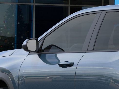 New 2026 Chevrolet Equinox LT image 12