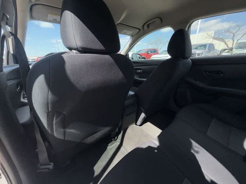 Used 2024 Nissan Sentra SV image 12