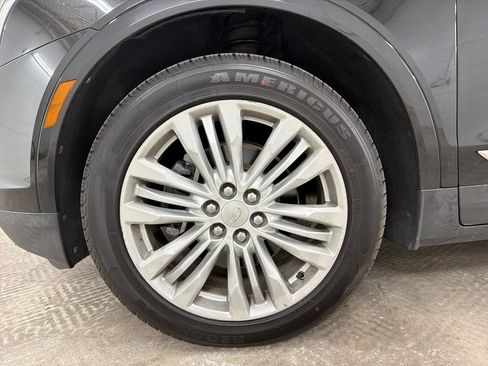 Used 2019 Cadillac XT5 Premium Luxury FWD image 14