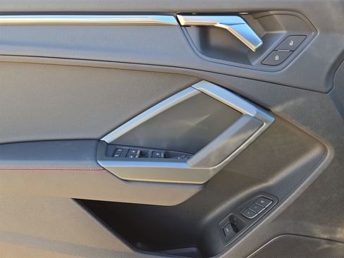New 2025 Audi Q3 2.0T Premium Plus image 15