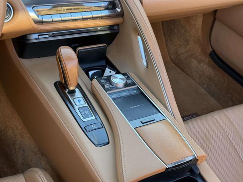 Used 2021 Lexus LC 500 Convertible image 20