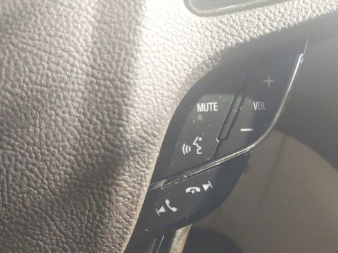 Used 2019 Lincoln MKC Select w/ Select Plus Package FWD image 24