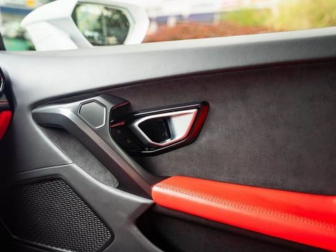Used 2018 Lamborghini Huracan LP 580-2 image 26