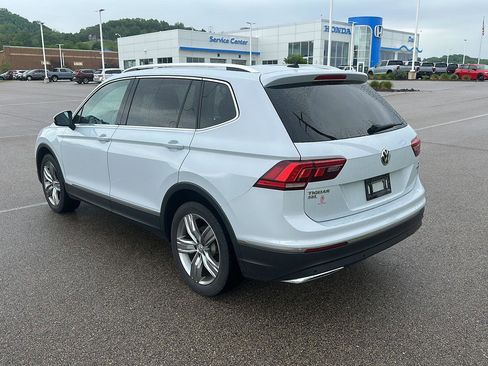 Used 2018 Volkswagen Tiguan SEL Premium AWD/4WD image 5