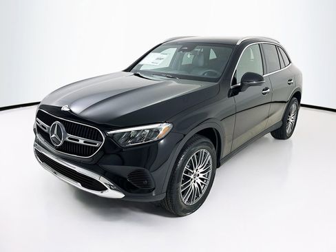 New 2026 Mercedes-Benz GLC 300 image 3