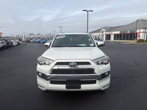 Used 2016 Toyota 4Runner Limited image 12