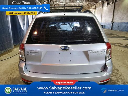 Used 2013 Subaru Forester 2.5X image 3