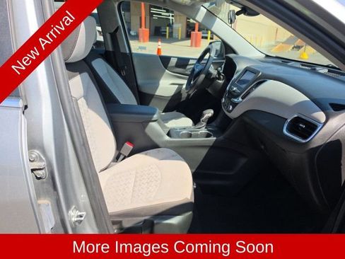 Used 2023 Chevrolet Equinox LT FWD image 16