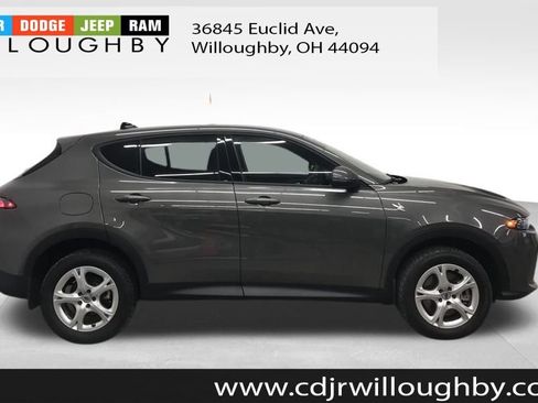 Certified 2024 Dodge Hornet GT image 4