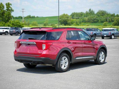 Certified 2023 Ford Explorer XLT AWD/4WD image 5