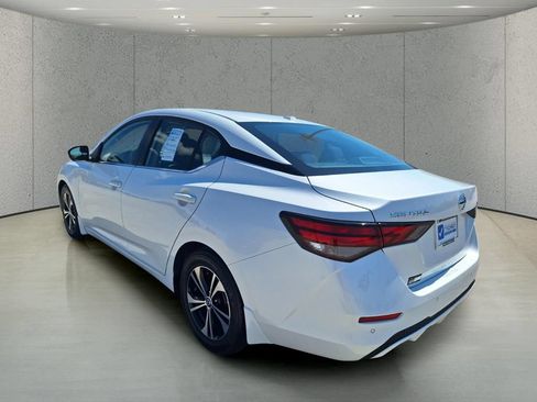 Used 2022 Nissan Sentra SV FWD image 3