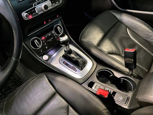 Used 2018 Audi Q3 2.0T Premium image 21