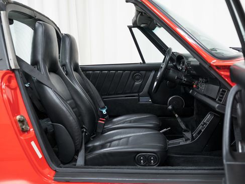 Used 1989 Porsche 911 Targa image 32