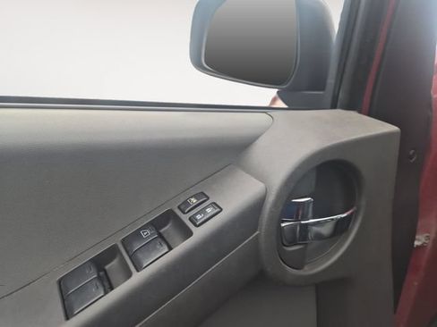 Used 2014 Nissan Xterra X AWD/4WD image 10