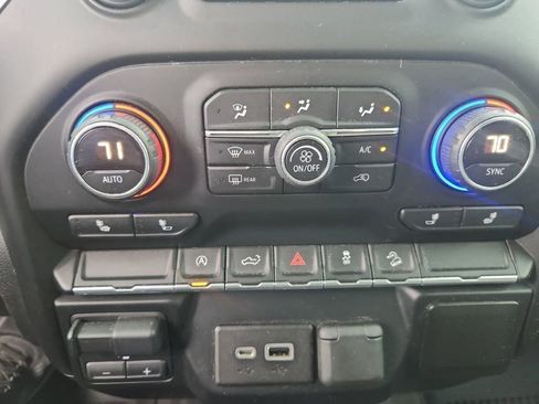 Used 2019 Chevrolet Silverado 1500 RST w/ All-Star Edition image 36