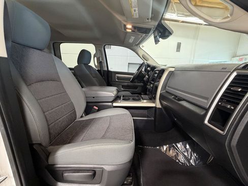 Used 2014 RAM 3500 Big Horn AWD/4WD image 23