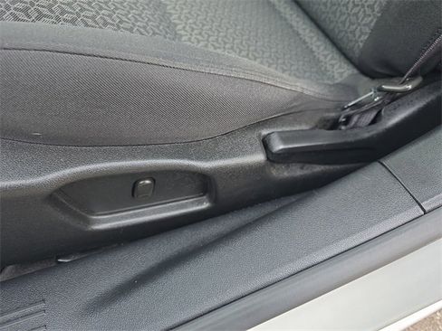 Used 2009 Pontiac G6 Sedan w/ Sport Package 1 image 12