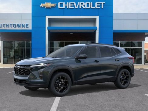 New 2026 Chevrolet Trax LT w/ Driver Confidence Package FWD image 26