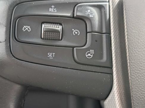 Used 2021 GMC Yukon Denali w/ Denali Premium Package RWD image 33