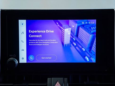 Used 2024 Toyota RAV4 LE image 18