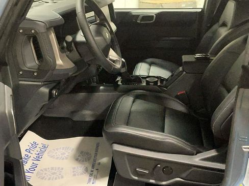 New 2025 Ford Bronco Outer Banks image 8