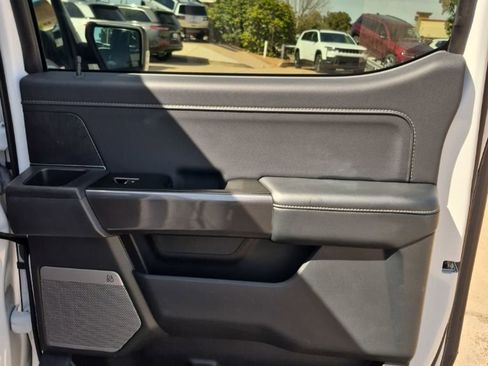 Used 2022 Ford F150 XLT w/ Equipment Group 302A High image 19