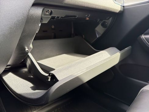 Used 2024 Volvo XC60 T8 Polestar w/ Protection Package Premier image 57