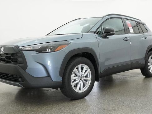 New 2026 Toyota Corolla Cross LE FWD image 17