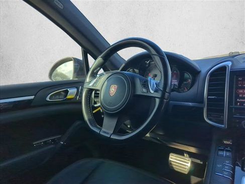 Used 2012 Porsche Cayenne S AWD/4WD image 24
