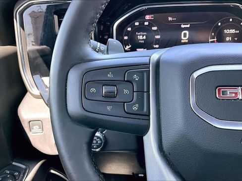 Used 2024 GMC Sierra 1500 SLT AWD/4WD image 23