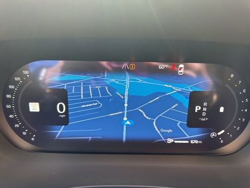 Certified 2025 Volvo XC60 B5 Plus image 22