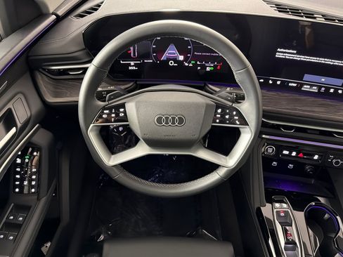 Used 2025 Audi Q5 Premium Plus w/ Premium Plus AWD/4WD image 13