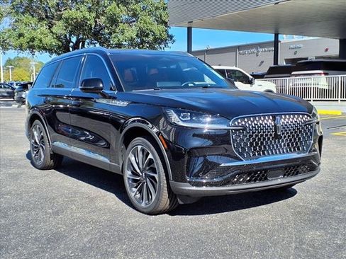 New 2025 Lincoln Aviator Reserve w/ Equipment Group 201A image 3