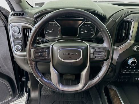 Used 2020 GMC Sierra 1500 Denali w/ Denali Ultimate Package AWD/4WD image 12