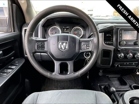 Used 2016 RAM 2500 Tradesman w/ Chrome Appearance Group image 9