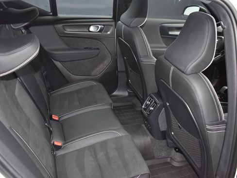 Used 2024 Volvo XC40 Recharge Plus w/ Protection Package Premier image 9