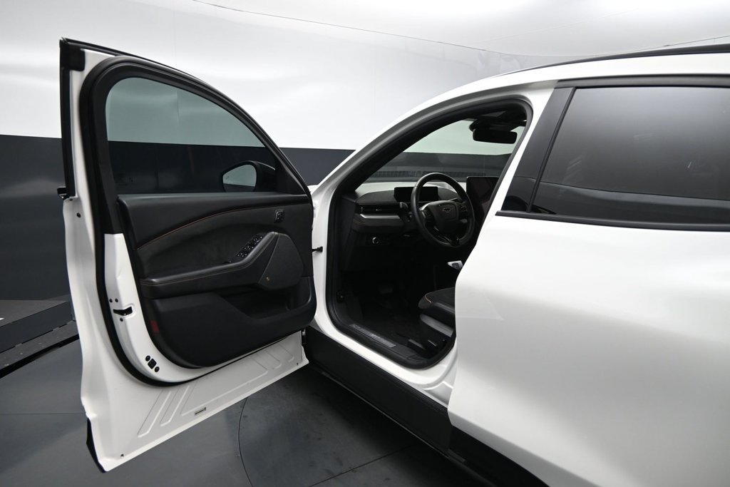Used 2022 Ford Mustang Mach-E GT AWD/4WD image 8