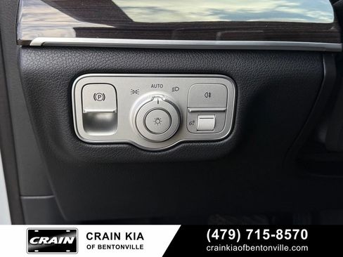 Used 2025 Mercedes-Benz GLE 350 4MATIC image 13