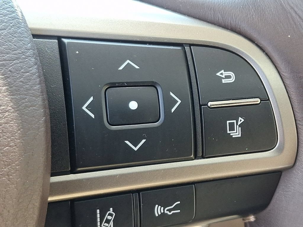 Used 2017 Lexus RX 350 AWD w/ Premium Package image 24