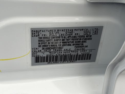 Used 2024 Nissan Sentra SV w/ SV Premium Package image 34