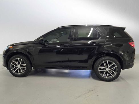 New 2025 Land Rover Discovery Sport Dynamic SE image 2