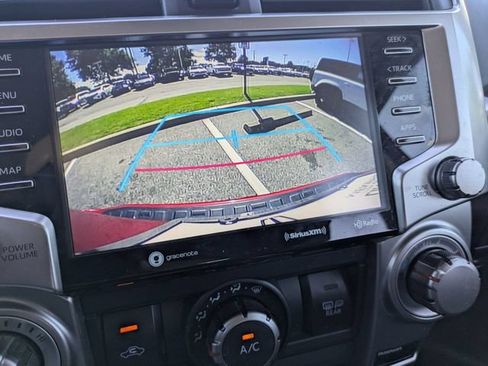 Used 2022 Toyota 4Runner SR5 Premium w/ Moonroof Package RWD image 40